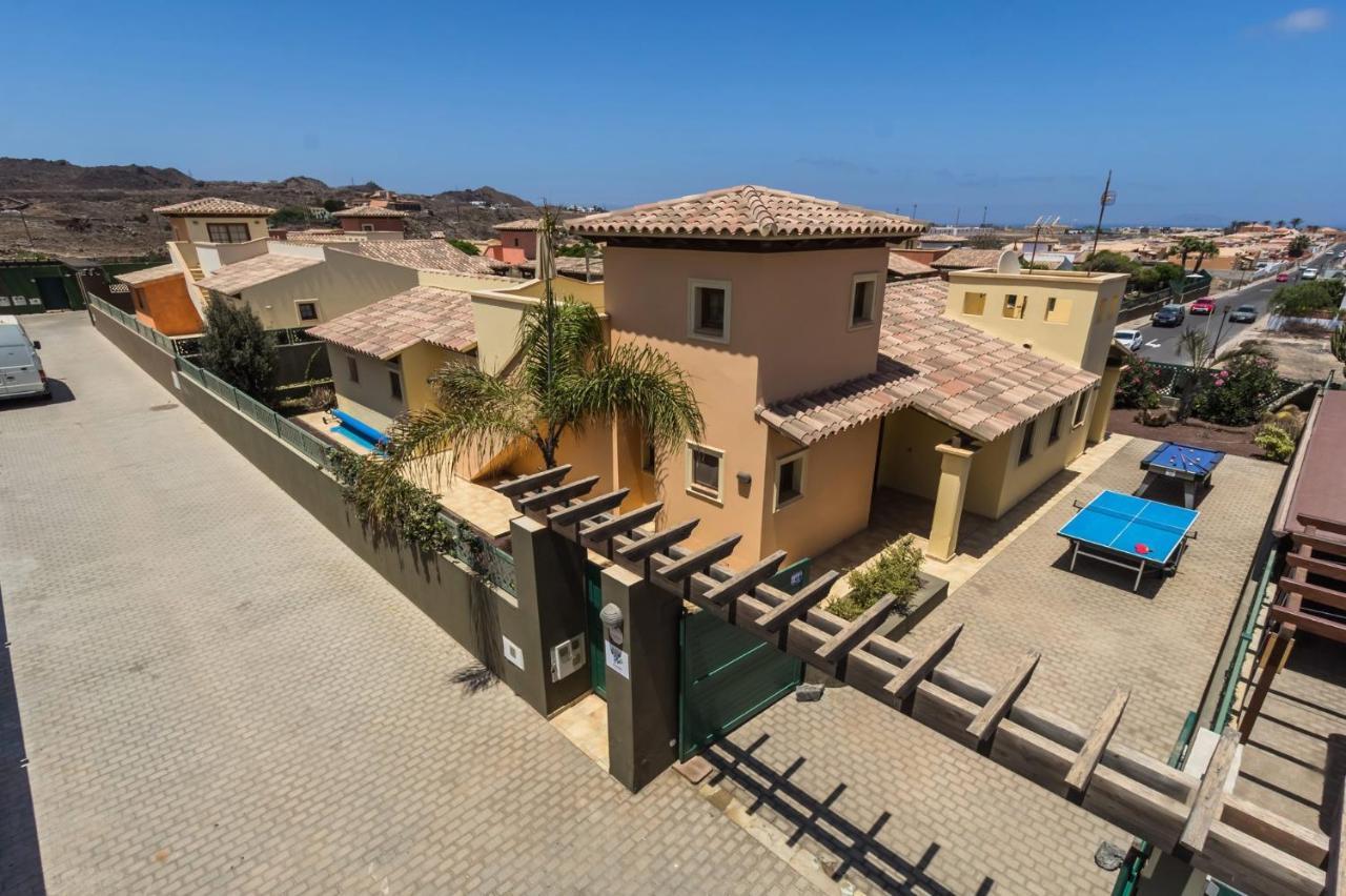 Villa Ducales By Villa Plus Corralejo Bagian luar foto